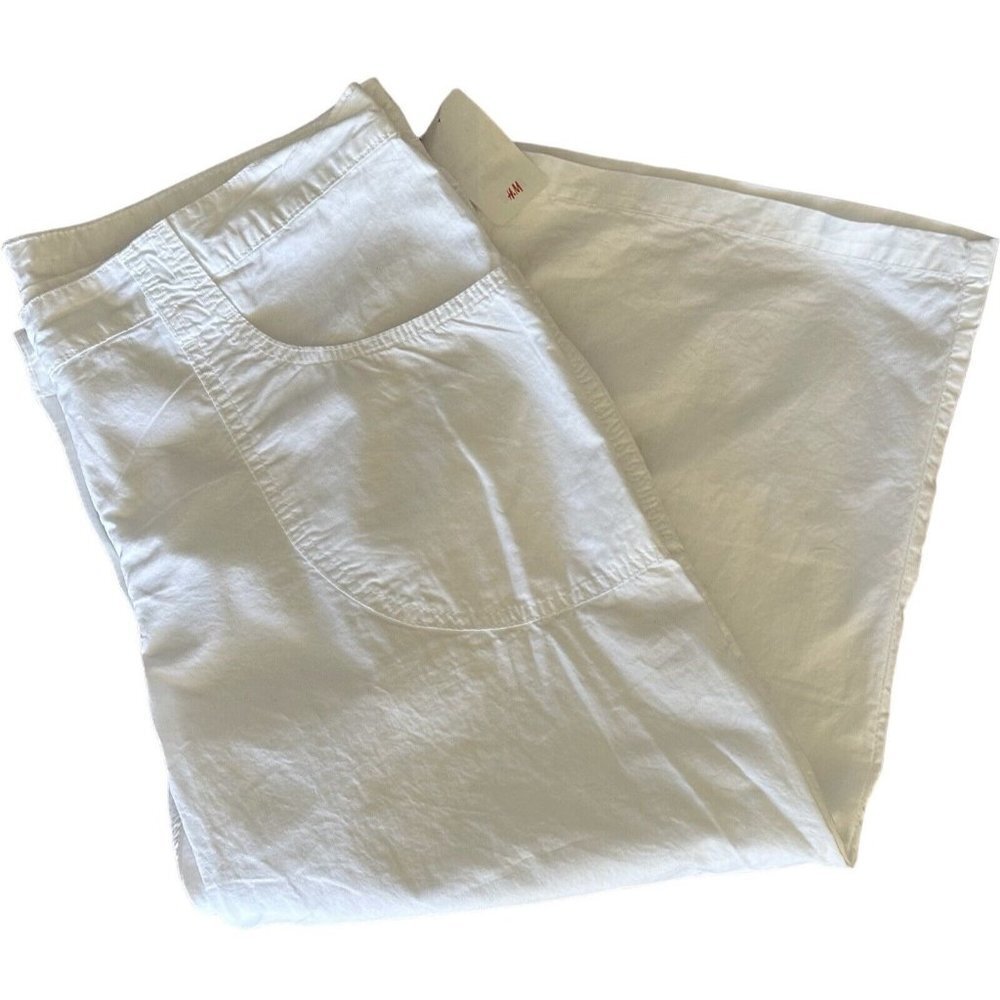 NWT H&M L.O.G.G. White Wide Leg Capri Pants with Pockets Belt Loops Women's 14